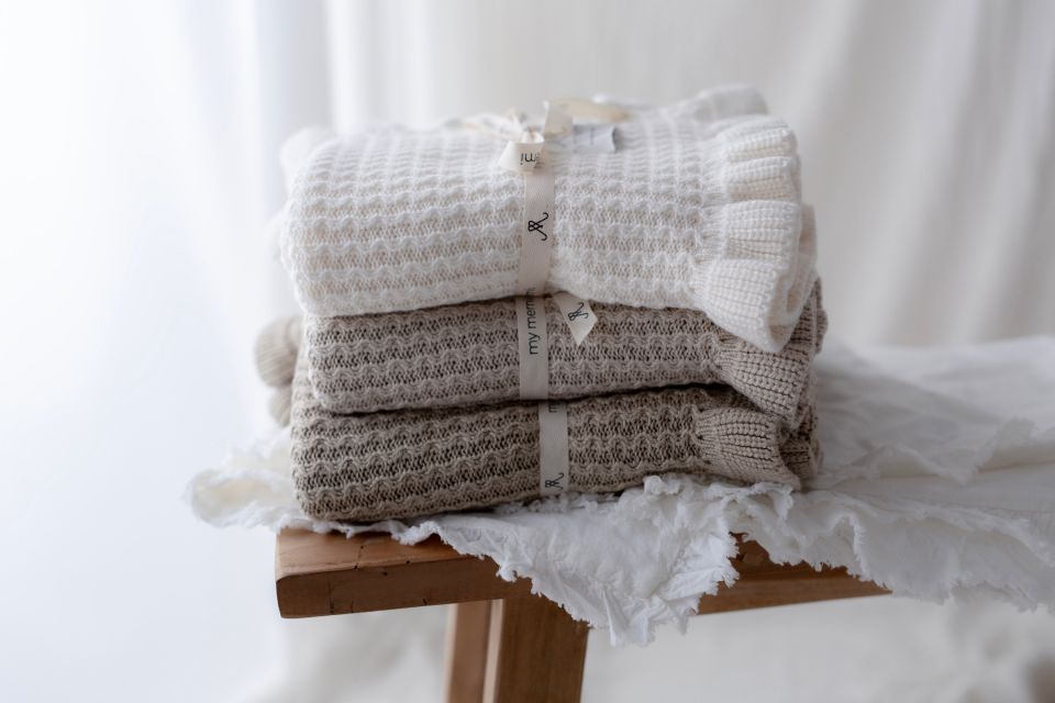 bamboo_blanket_with_a_frill_85x105-1_1.jpg